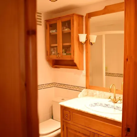 Apartment Saliecho Acogedor Jardin Y Piscina *