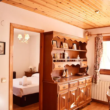 Saliecho Acogedor Jardin Y Piscina Apartment *